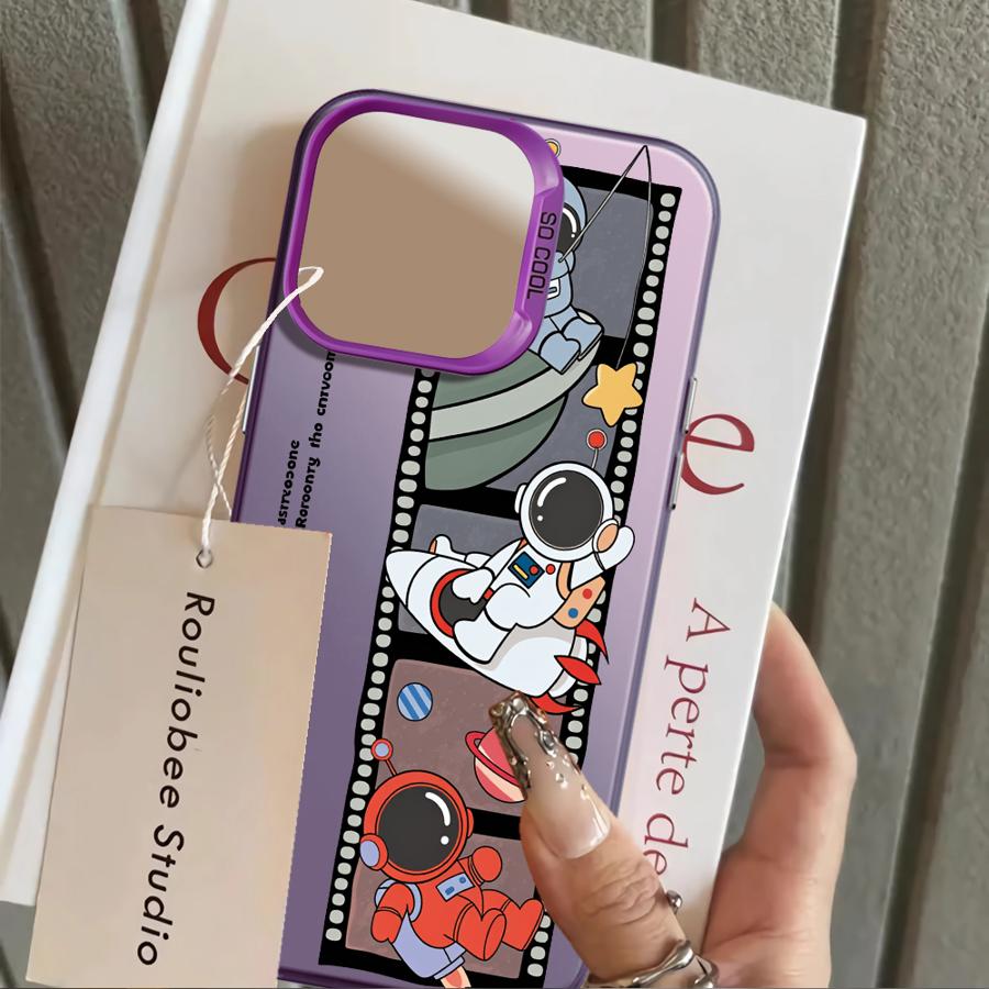 Аниме Чехол Астронавт для iPhone 17 Pro Max 14 15 Plus 12 Air 13 Pro 16 XS 11 XR Задняя Крышка Телефона
