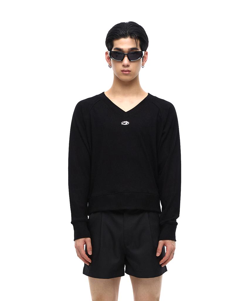 MORE THAN BLACK Logo V Crop Knit