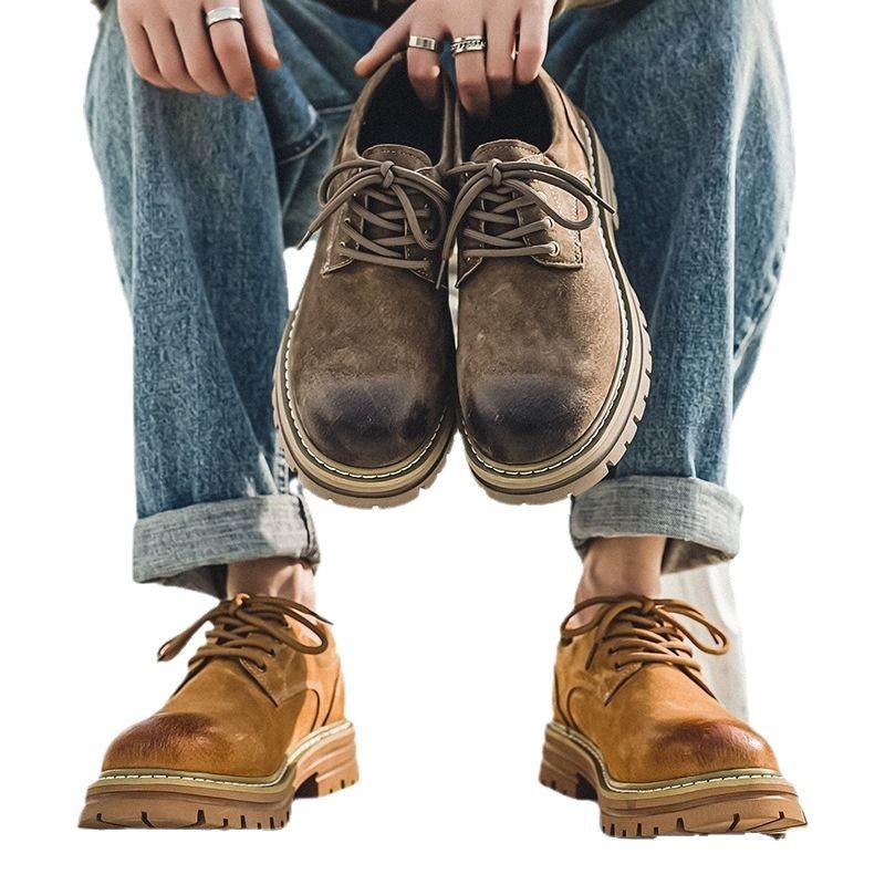 Весенние новинки мужская кожаная обувь свиная кожа британский ретро низкий верх толстая подошва увеличивающая рост нескользящая повседневная обувь для инструментов мужская универсальная