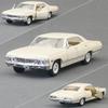 KiNSMART Модель игрушечного автомобиля 1/43 Chevrolet Impala 1967 Классическая литая миниатюра Машинка с инерционным механизмом Коллекция Подарок для ребенка Мальчика