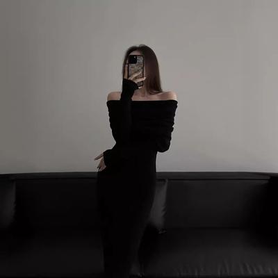 Платье вязаное с открытыми плечами, с длинными рукавами, женское, осеннее, новое, приталенное и стройнящее, высококлассное, длинное