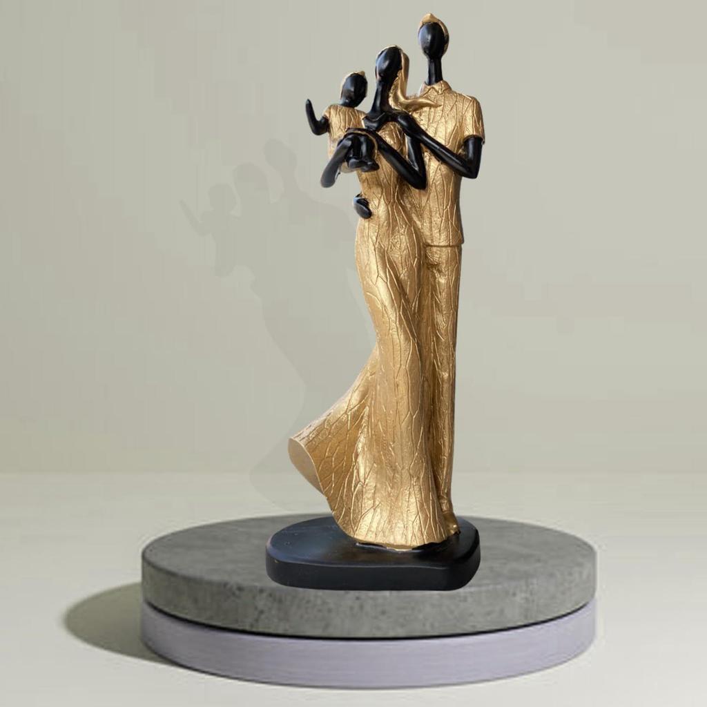 Стильная золотисто-черная статуэтка из смолы для пары с ребенком для домашнего декора (Упаковка из 1 шт., черный и золотистый)