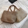 Soft Straw Shoulder Bag For Women Large Capacity Messenger Bag Bohemian Beach Handbag Daily Totes