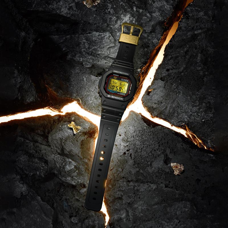 Casio Серия G-SQUAD G-SHOCK маленький квадрат 40-летие лимитированная commemorative модель Кварцевый полимерный ремешок унисекс золотой циферблат DW-5040PG-1PR