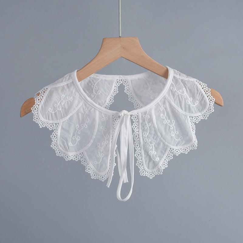 Korean Style Decorative Fake Collar Shawl Wrap Hollow Out Embroidery Sunflower Leaves Lace Necklace Vintage Short Poncho Capele