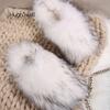 Модные роскошные двухцветные меховые мюли женские зимние с закрытым носком пушистые тапочки женские высококачественные двухцветные толстые плюшевые уличные шлепанцы