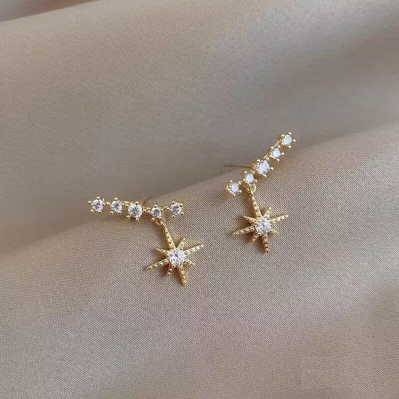 Nieuwe Gecontracteerde Delicate Crystal Star Temperament Drop Oorbellen Vrouwen Koreaanse Klassieke Stijl Kleine Oorbellen