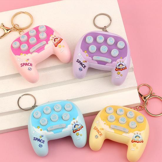 Мультяшная портативная игровая брелок-брелок с игрой «Ударь крота» и светодиодной подсветкой, мини-электронная игрушка-подвеска для сумок, рюкзаков, забавная машинка-хватайка, приз, подарок для детей, подростков