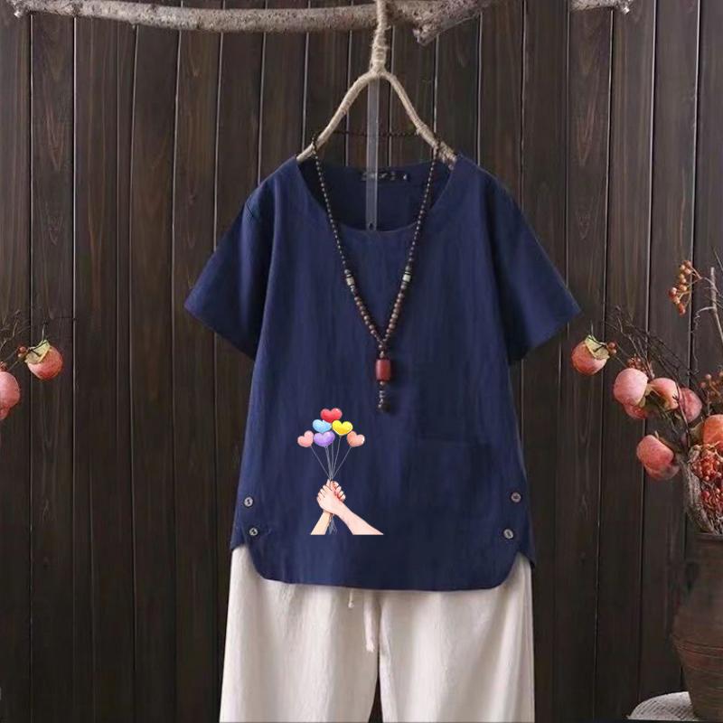 Футболка из хлопка и конопли с принтом серии воздушных шаров в скандинавском стиле и V-образным вырезом для женщин - летняя базовая модель 2025 года