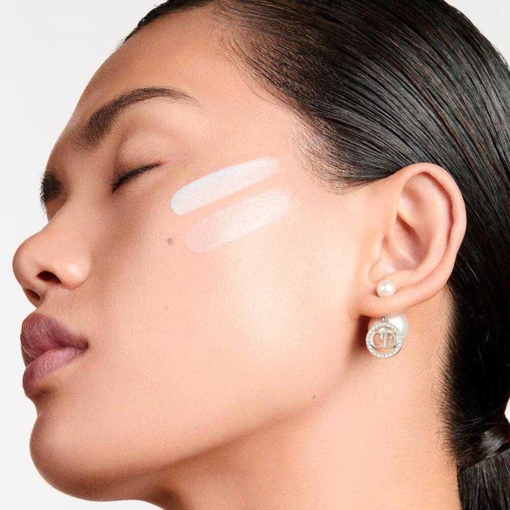 Dior Snow UV База Синяя Эмульсия 30 мл SPF 50+ PA+++