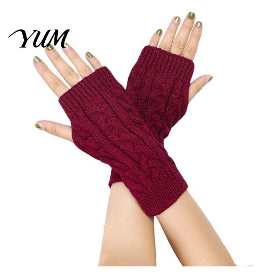 Elegant Winter Arm Warmers Women Ribbed Wrist Warmers, Stretchy Cable Knitted Fingerless Gloves, Retro Twist Texture Sleeves Soft Warm Mitten,