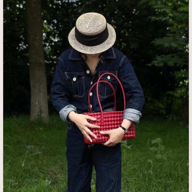 Корейская ажурная плетеная пляжная сумка с брелоком для ключей