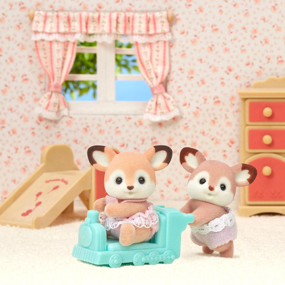 Sylvanian Families Deer Twins Set (Item No. 5800)