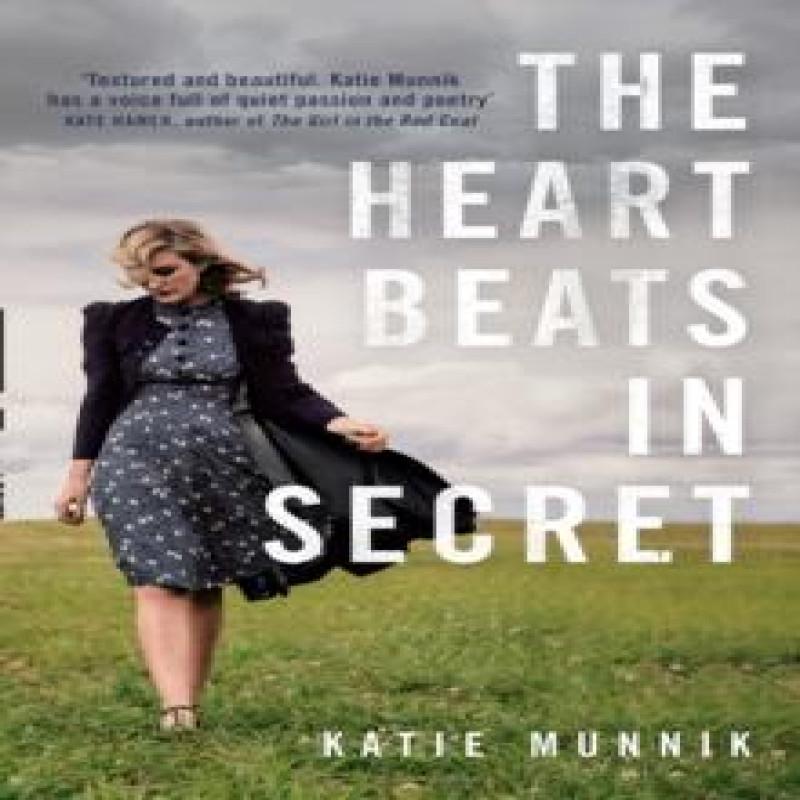 The Heart Beats in Secret by Katie Munnik Paperback Book 9780008288082