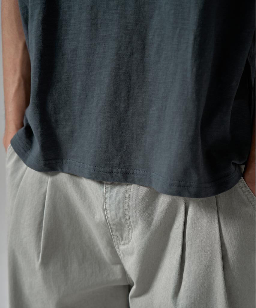 WAAR M1086 Low-Cut Contrast Round Short Sleeve T-Shirt_Charcoal