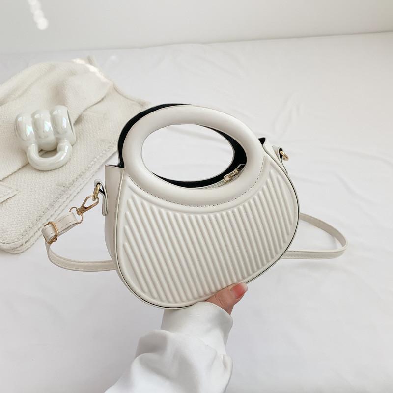 Fashionable Mid-size Round Shoulder Bag For Women In Street Style With Stylish Stitching