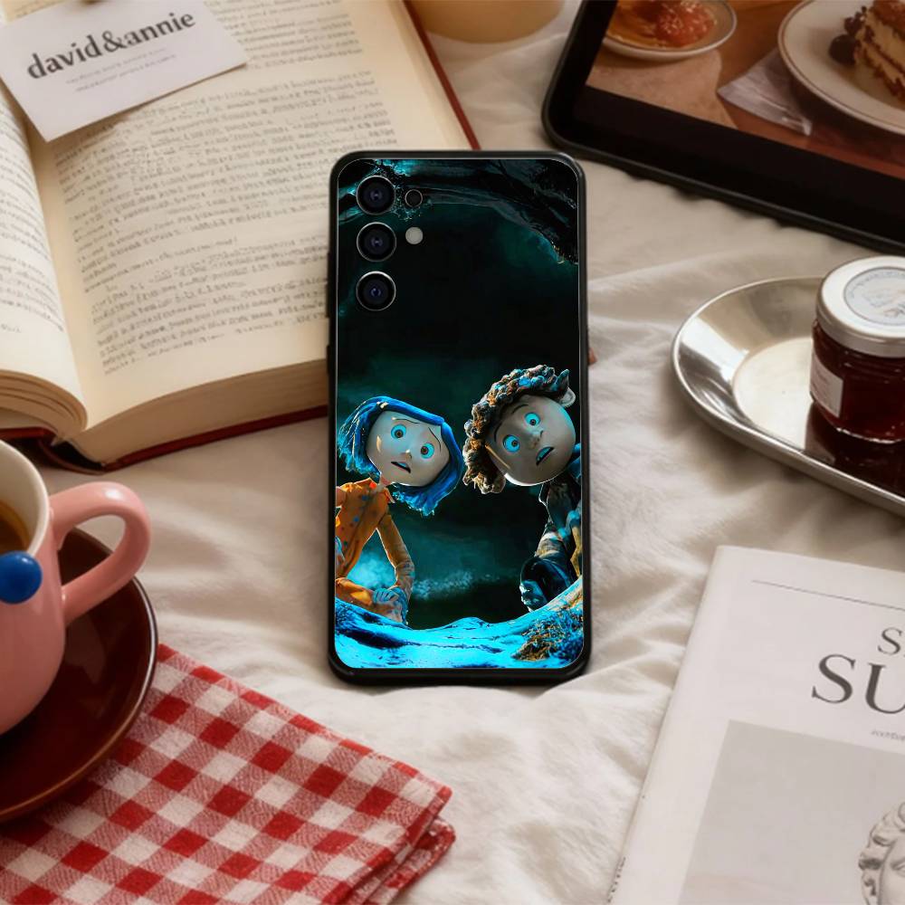L-Маленькая девочка C-Милый Корралайн Чехол для телефона для Samsung S 25,24,23,22,30,21,10,9,Ultra,Plus,Lite,FE,4,5 G Мягкий черный чехол