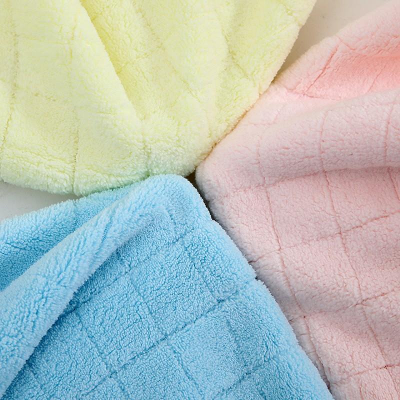 Checkered Bath Towel Coral Velvet Thickened Absorbent Towel Washing Face Towel Soft and Not Easy To Face Loss Household Quick-Drying Large Bath Towel