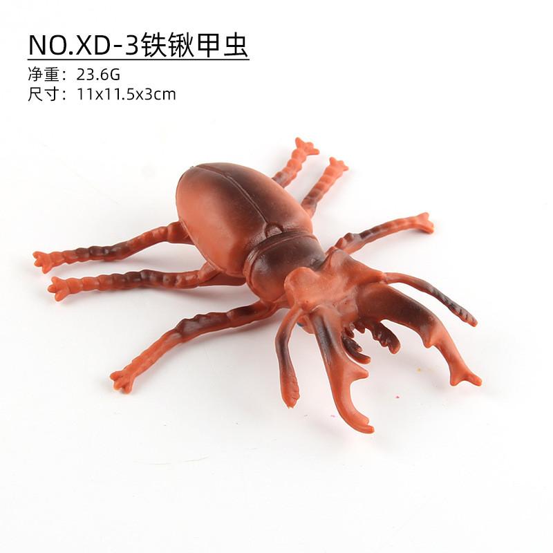 Набор реалистичных ПВХ моделей насекомых, включающий жуков, бабочек, божьих коровок, гусениц и другие.