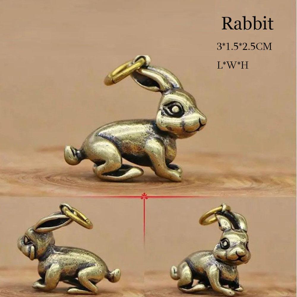 Car Ornaments Bull Ornament Sculpture Key Pendant Copper Miniatures Figurines Keychain Accessories