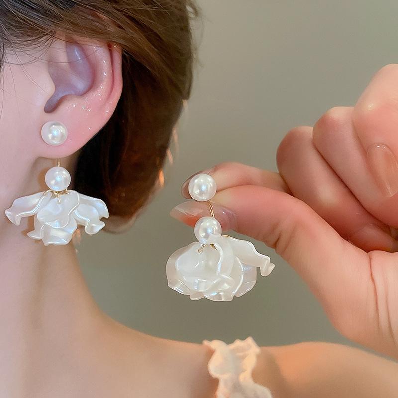 Silver Needle Super Fairy Elegant Bow Flower Stud Earrings French Light Luxury Earrings Literary Style Sweet Versatile Earrings