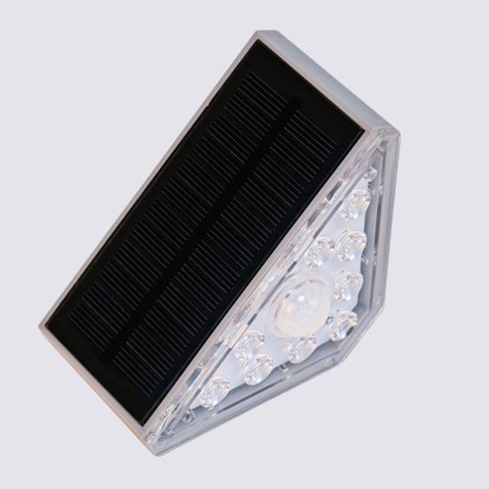 Solar Step Light Super Bright Auto On/Off Rechargeable Easy Installation Warm Ambiance Outdoor IP68 Waterproof Solar-powered Deck Light