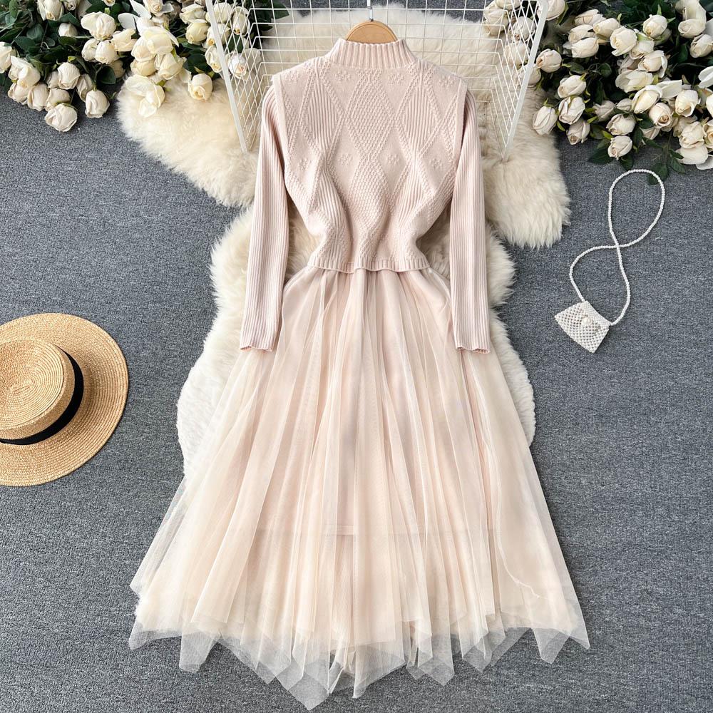 Женское трикотажное платье с нерегулярной сетчатой ​​строчкой, короткий свитер с небольшим благовонием, жилет, осенне-зимний костюм из двух предметов