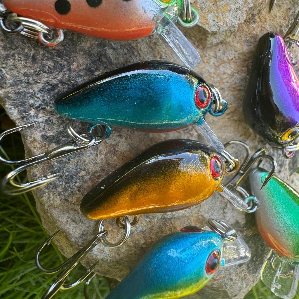 Рыболовные приманки Crankbait, жесткие приманки для окуня, поверхностные приманки для панфиша/краппи, крючки, искусственные приманки, 8 предметов, мини-рыболовные снасти