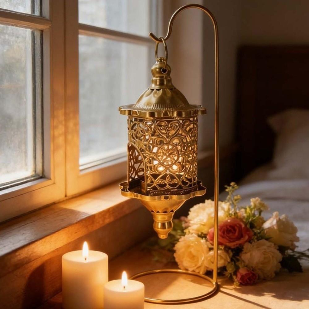 Iron Candle Stand Vintage Candle Holder Tabletop Ornament Hollow Metal Candlestick Living Room