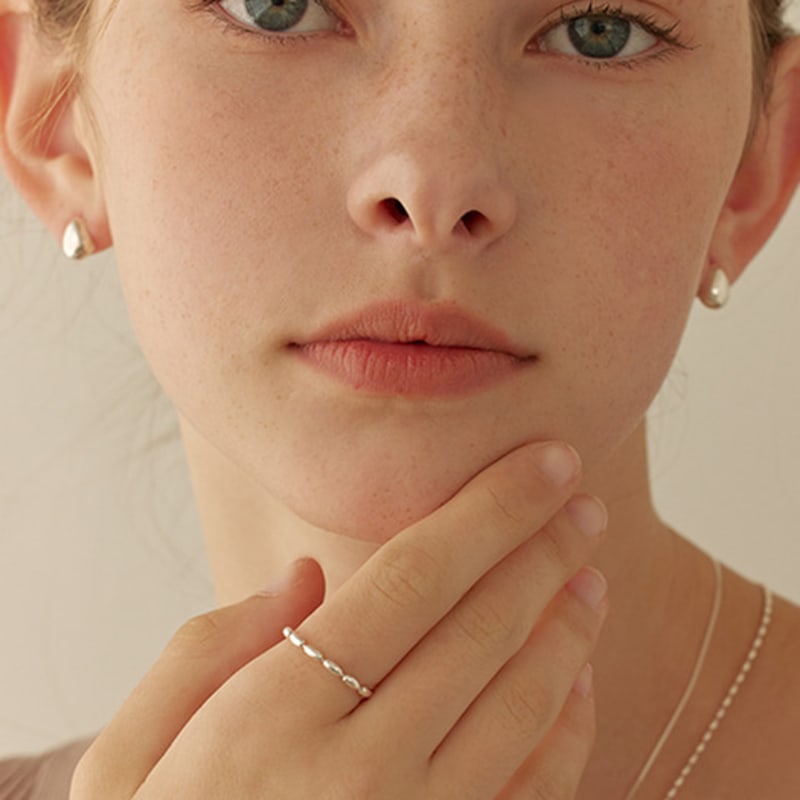 Life Oval ball chain ring