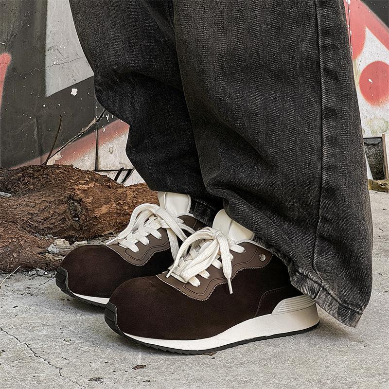 2024 Мужская универсальная трендовая спортивная повседневная обувь Дерби Модные кроссовки на платформе для увеличения роста 24719-J