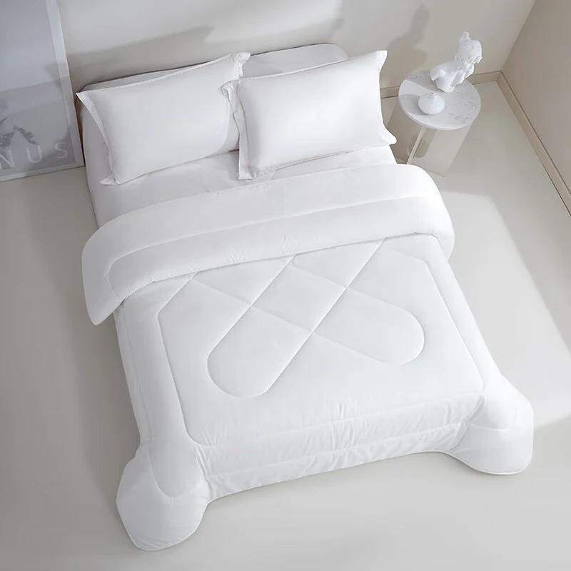 Luolai Anti-Mite Antibacterial Four-Season Quilt