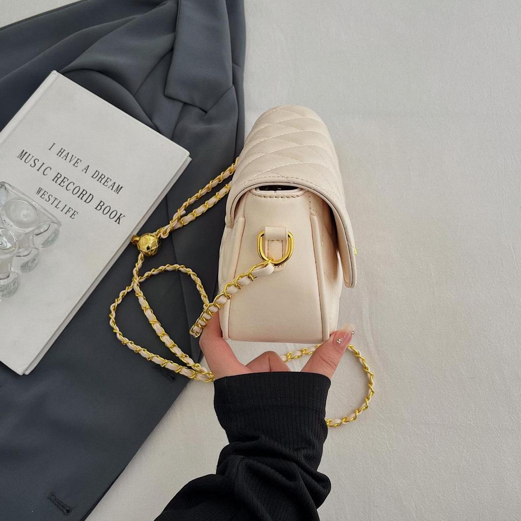 Летняя мини-сумка-цепочка в корейском стиле 2025: Женская стеганая сумка кроссбоди с вышивкой и ароматным стилем