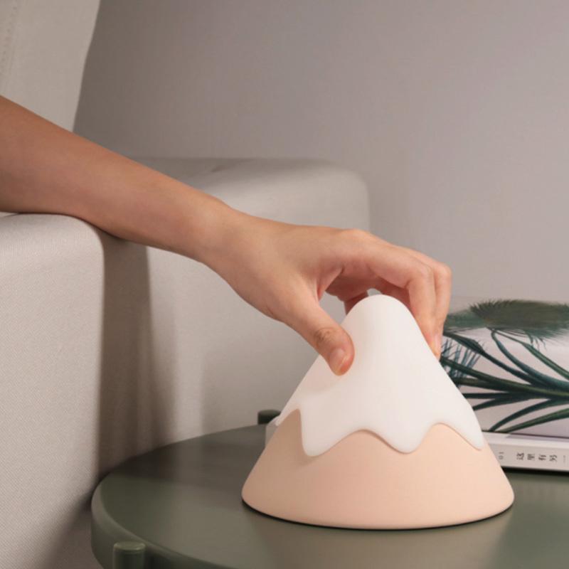 Мини силиконовый сенсорный снежный горный ночник рождественские подарки светодиодный звуковой контроль лампа для защиты глаз