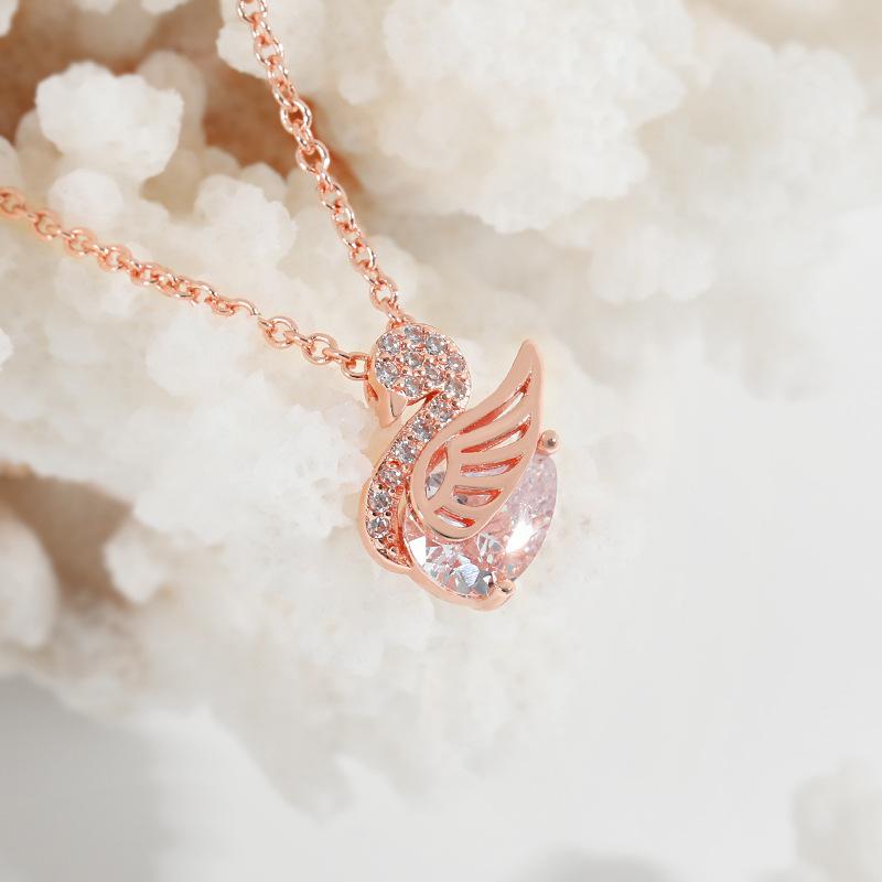 Ожерелье с подвеской в виде лебедя Элегантный, легкий, роскошный дизайн, универсальные бриллианты в стиле INS, ожерелье с маленьким лебедем