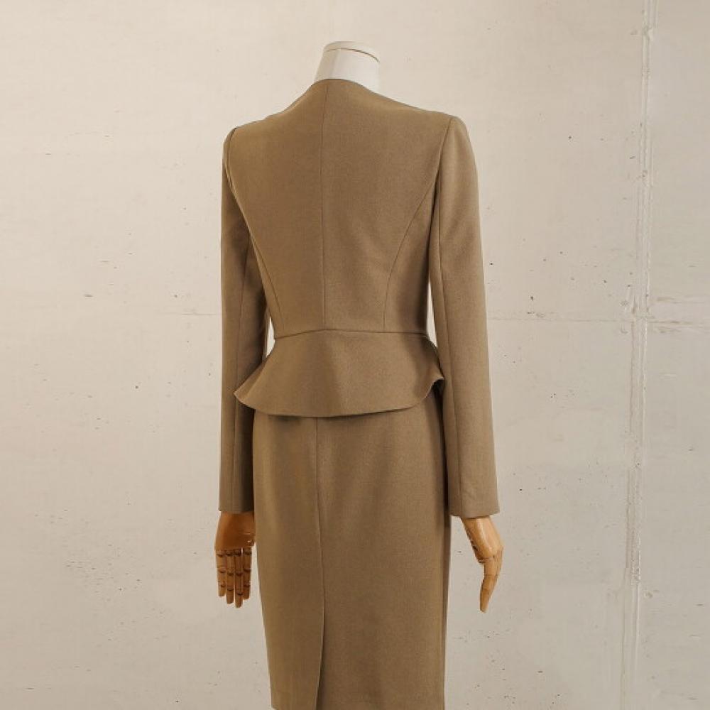 Win Luxury Gold Button Peplum Jacket