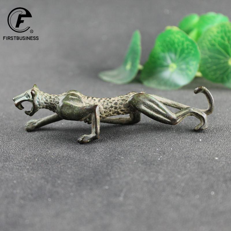 Античная бронза Сильная статуэтка Panthera Pardus Винтажная медная скульптура леопарда Украшения Животное Чайный питомец Фигурка Декор для рабочего стола