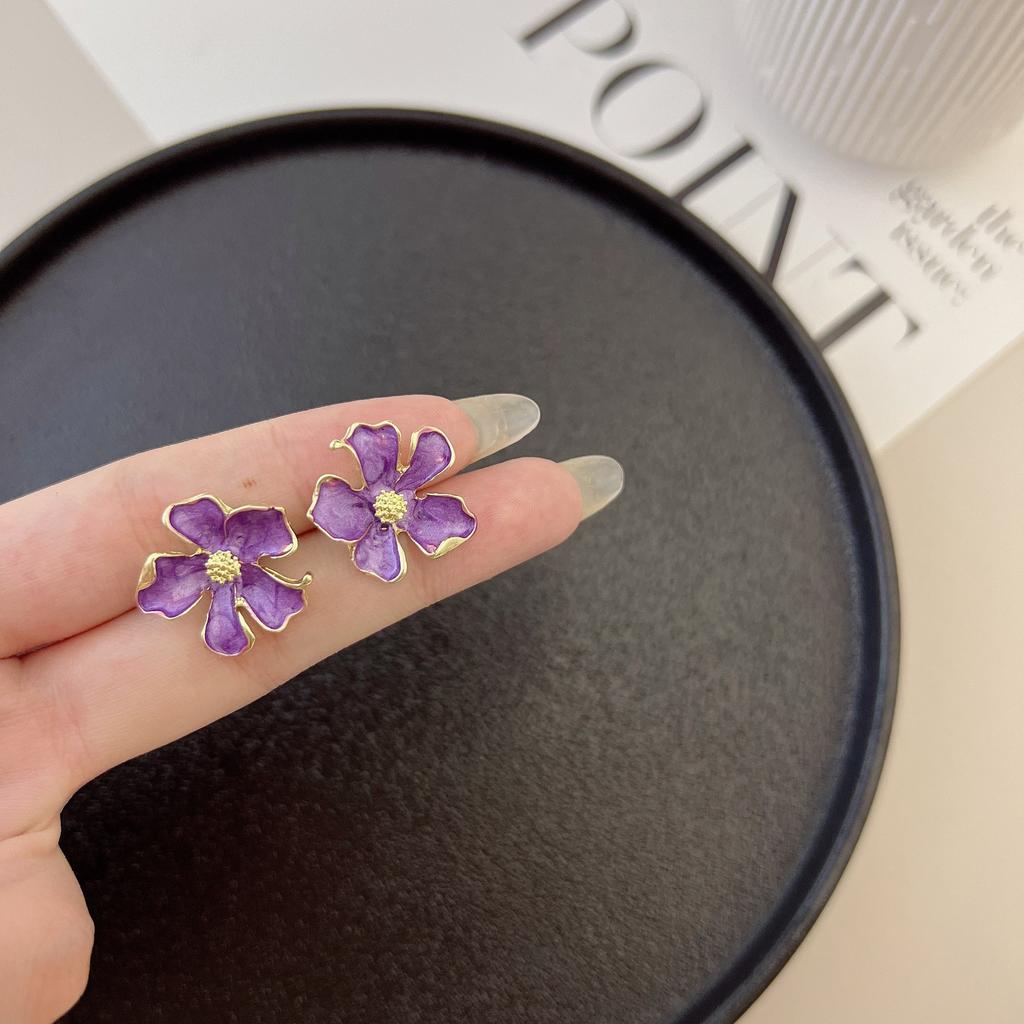 New Purple Flower Stud Earrings for Women Personality Unique Girl Friend Christmas Ear Wedding Jewelry