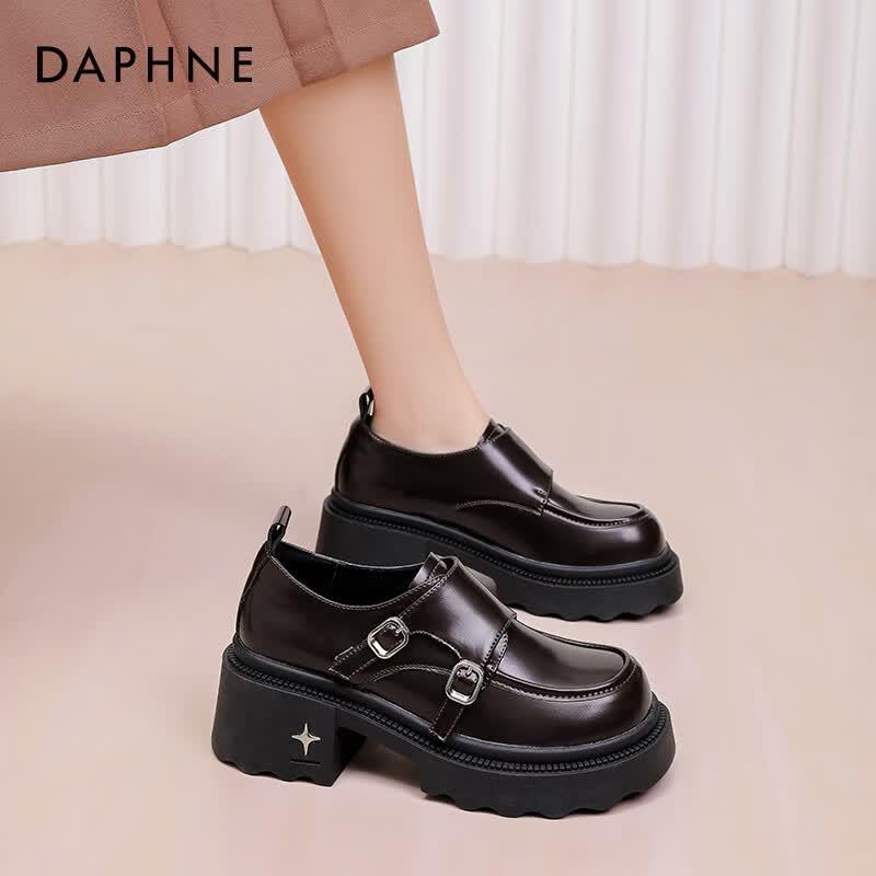 Женские лоферы на платформе в британском стиле Daphne