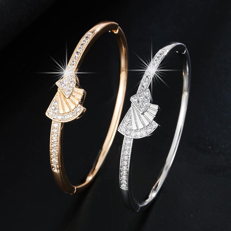 Новый модный простой элегантный дизайн с микро-инкрустацией цирконом и нишевым браслетом для подруги