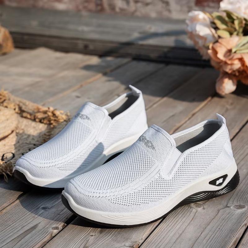 Летние новые женские кроссовки с вырезами, повседневные дышащие туфли для ходьбы без застежек, легкие уличные туфли на плоской подошве