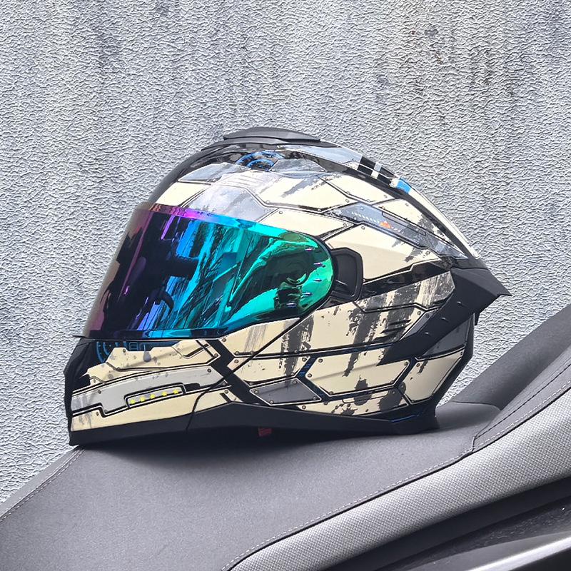 Motorcycle Helmet Men's and Women's Face-off Helmet Summer Locomotive Full Helmet Universal Safety In All Seasons
