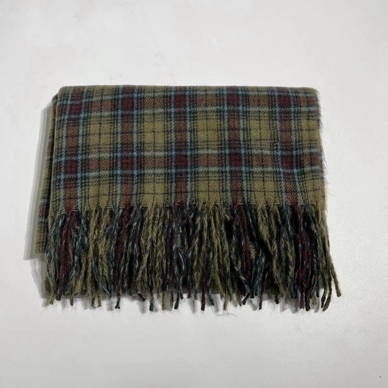 Autumn Winter Women's Retro Green Plaid Scarf Versatile Stylish High-End Warm Shawl Neck Warmer Korean Style