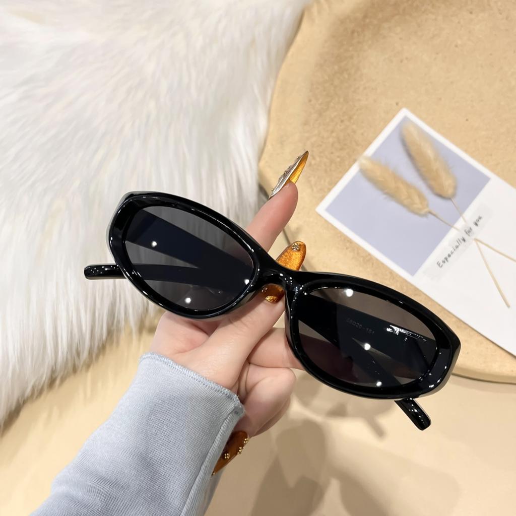 European and American retro style unisex fashionable Y2K sunglasses trend versatile summer sun shading UV400 lightweight frame