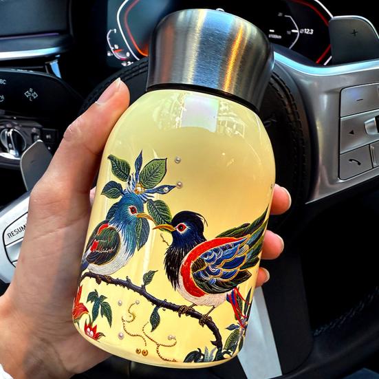 Portable Thermal Bottle Water Flask Mini Thermal Cup 300ml Insulated Tumbler for Hot Cold Drinks Leak-proof Travel Coffee Mug Gift for Lovers Parents