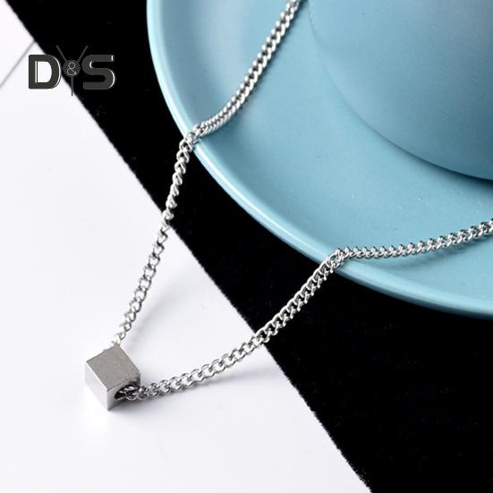 Геометрическое ожерелье с подвеской для мужчин Серебряный кубический кулон цепочка ожерелье гипоаллергенные украшения для повседневной носки