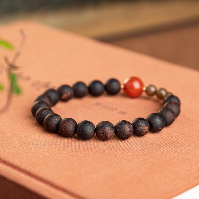 Burma Small-Leaved Dalbergia Odorifera Bracelet: 8mm Sinking Round Beads, High-End Versatile Women's Wood Wenwan Prayer Bracelet.