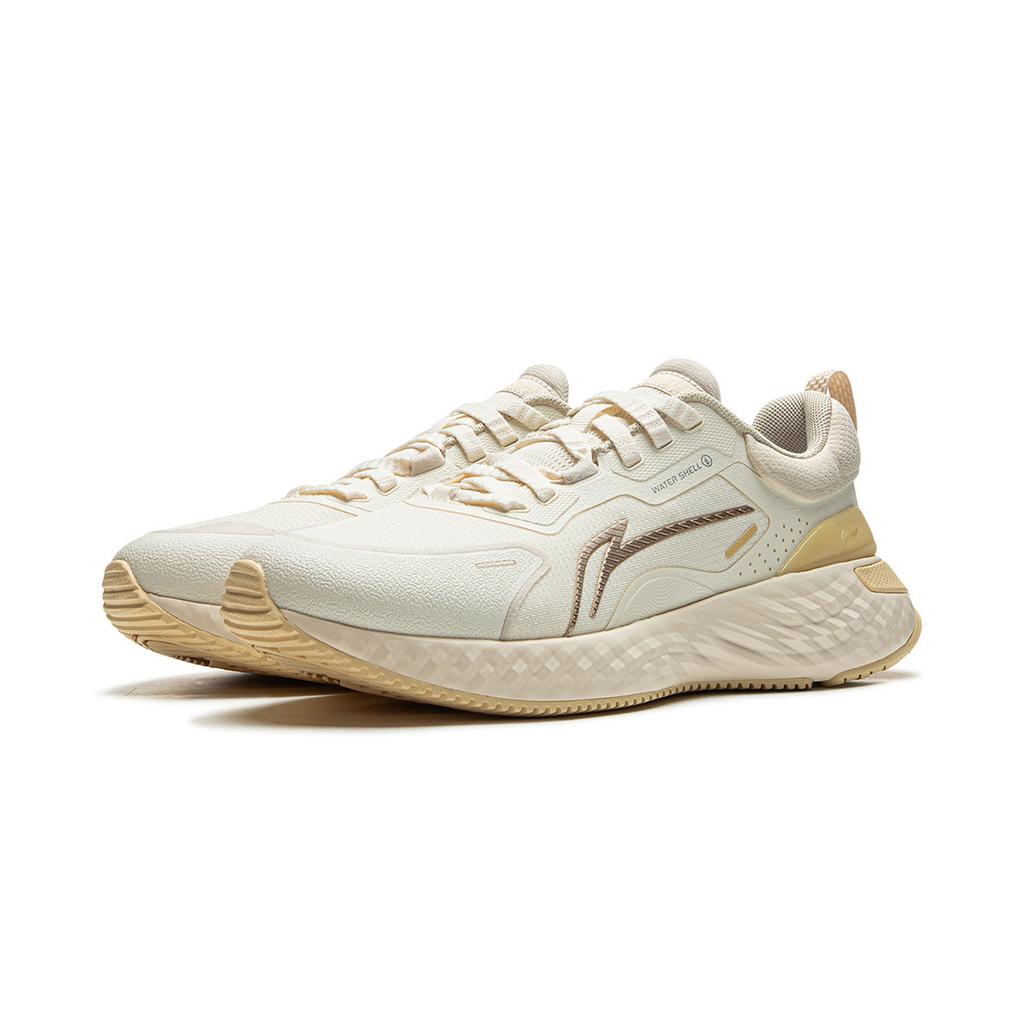 Li Ning Cloud Shield Амортизация TPU Противоскользящие Низкие Беговые Кроссовки Женские Бежевый AGLU244-3