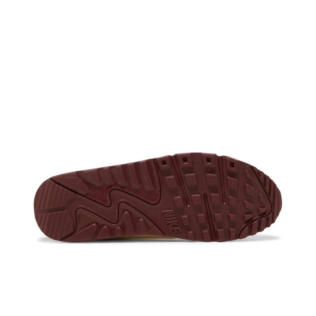 Nike Womens Air Max 90 Futura 'Valentine's Day' (women's sizes) Casual Shoes FD4615 111