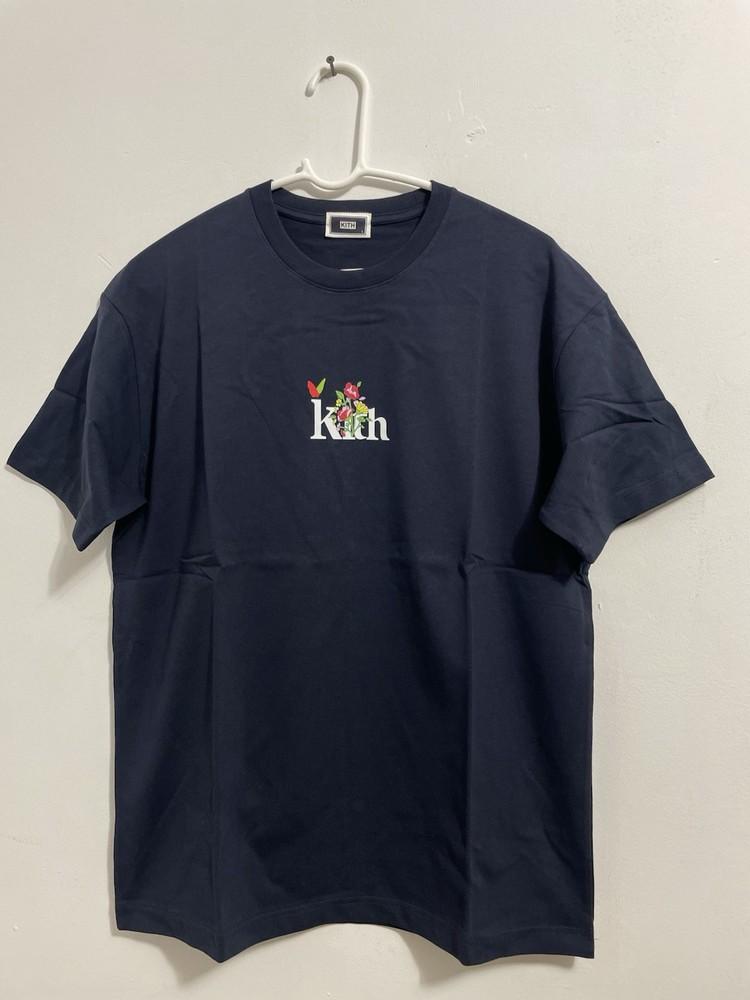 Kith Begonia Floral Serif Logo Tee M Unisex T-Shirt